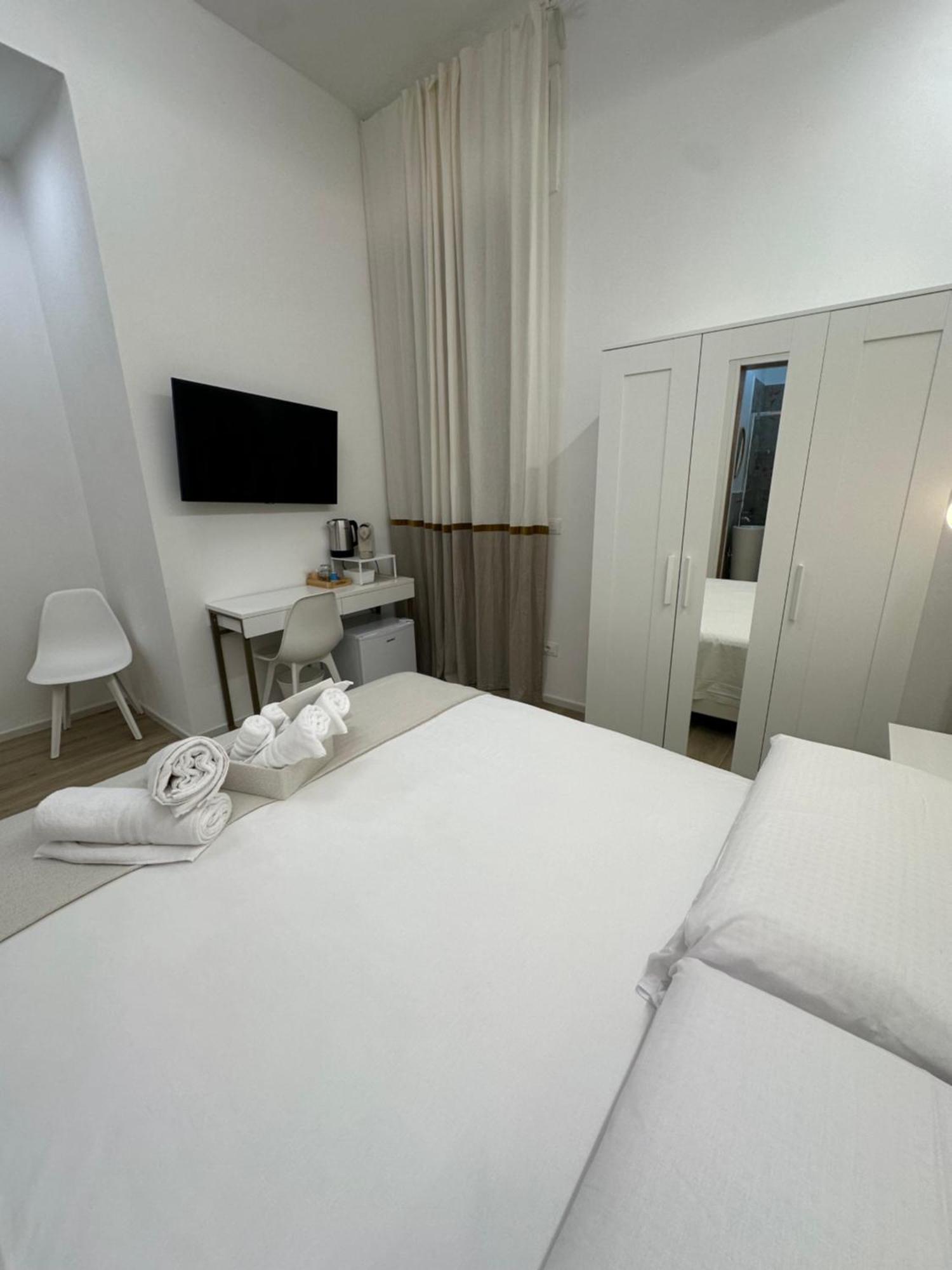 Center Rooms La Spezia Eksteriør billede